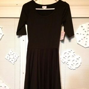 Solid Black Xs Lularoe Nicole